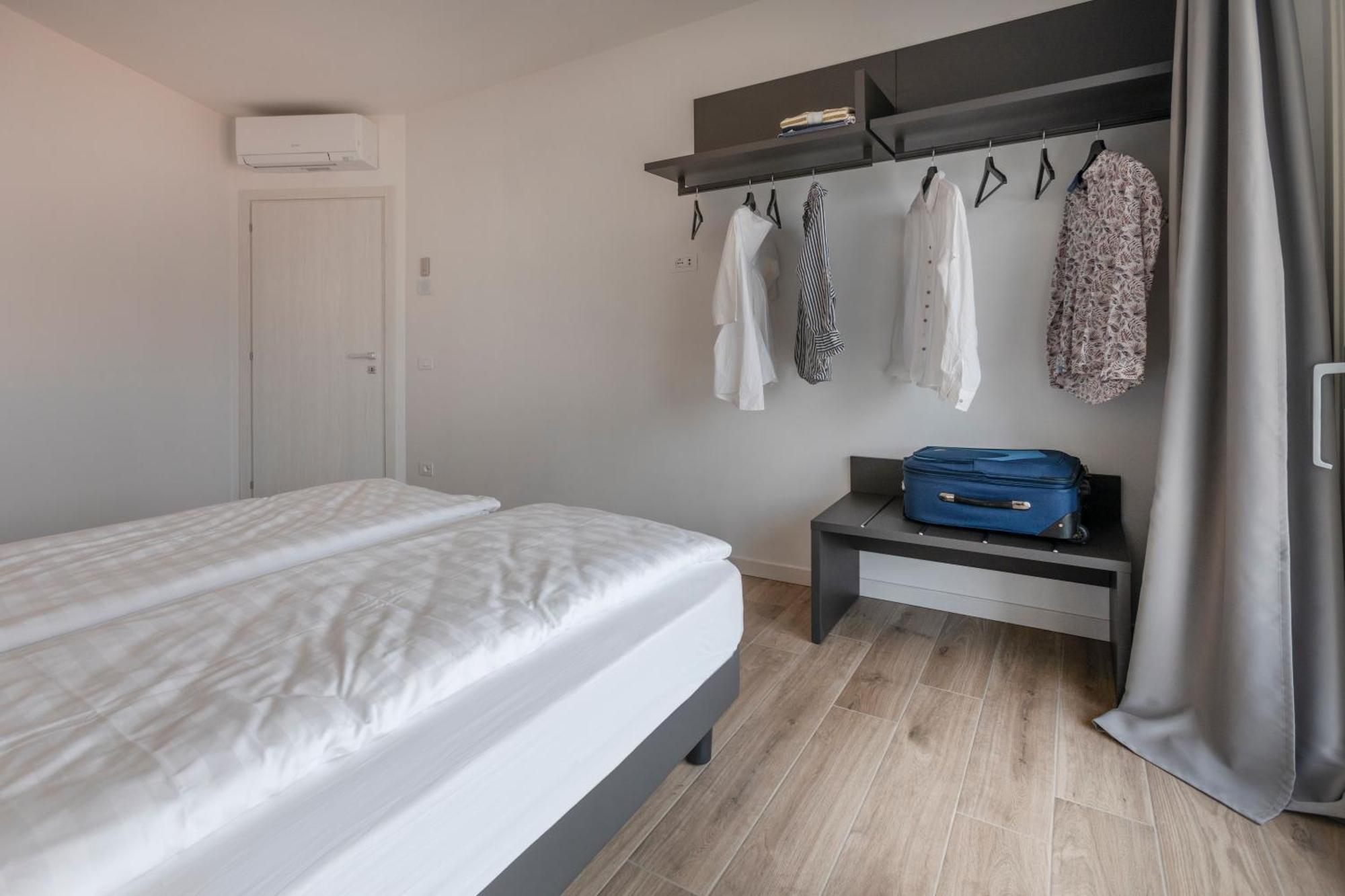 Residence Solei Classic & Plus Brenzone sul Garda Exterior photo